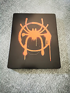 SPIDER-MAN: PARALELNÍ SVĚTY + RESIN MAGNET Version #4 3D + 2D Steelbook™ Limitovaná sběratelská edice + DÁREK fólie na SteelBook™